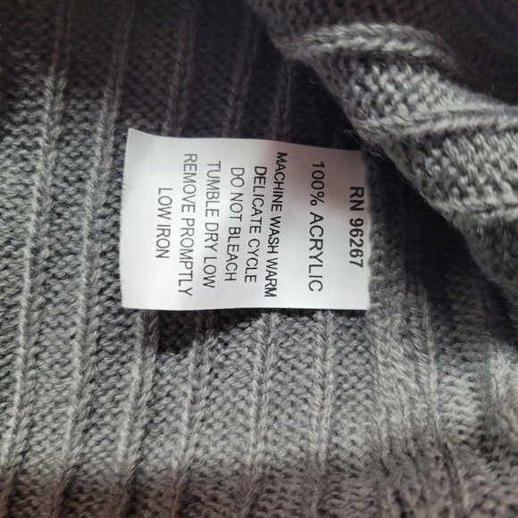 Turtle Bay NY Men's Gray Sweater Vest Sz L Grandpa Sleeveless Cardigan w/Pockets - Picture 6 of 6